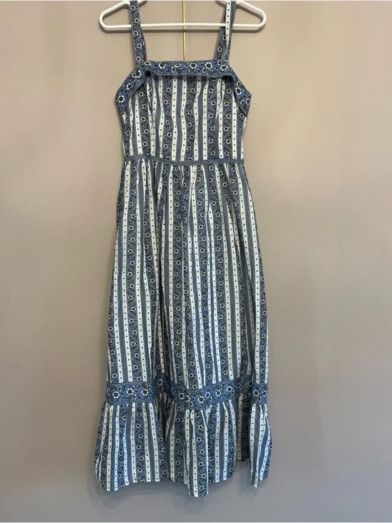 Max Studio Spaghetti strap Floral Maxi Dress Women’s Large Blue Cottagecore New - Picture 2 of 12